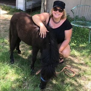 Meet your Posher, Rhonda